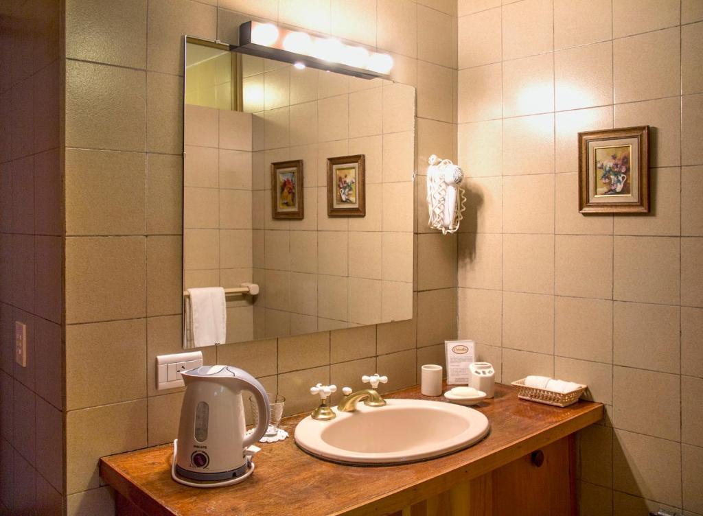 Hosteria Canela B&B Esquel Εξωτερικό φωτογραφία