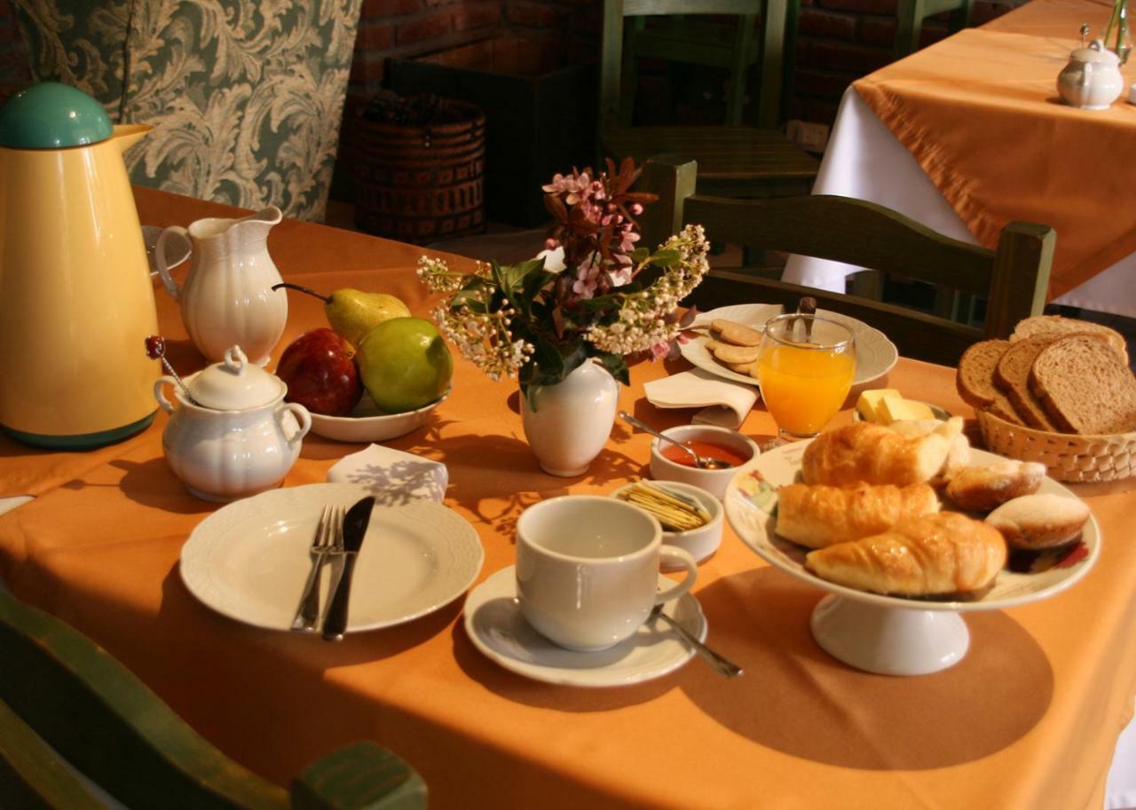 Hosteria Canela B&B Esquel Εξωτερικό φωτογραφία